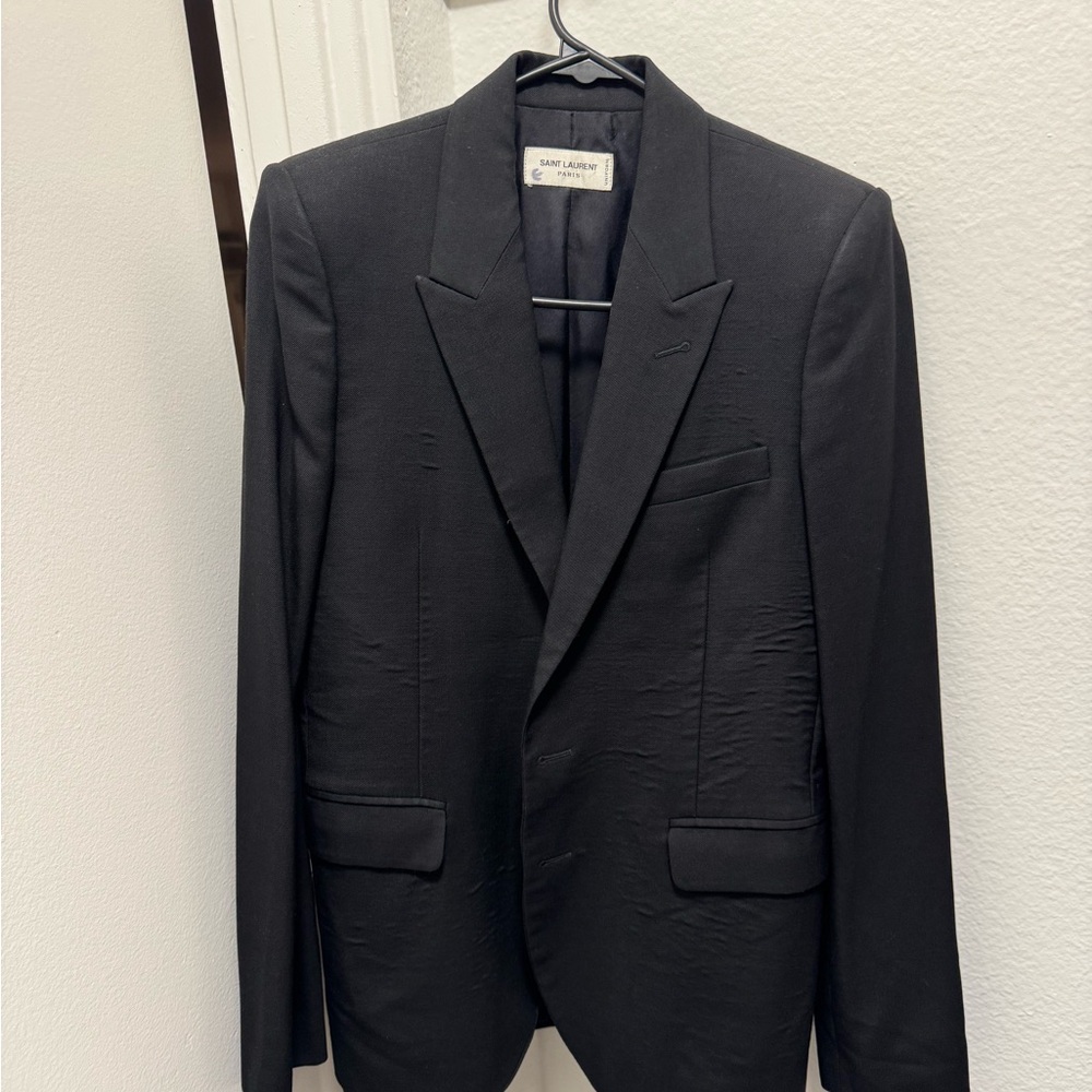 Saint Laurent Black womens Single-Breasted Blazer with Peak Lapels-uniform